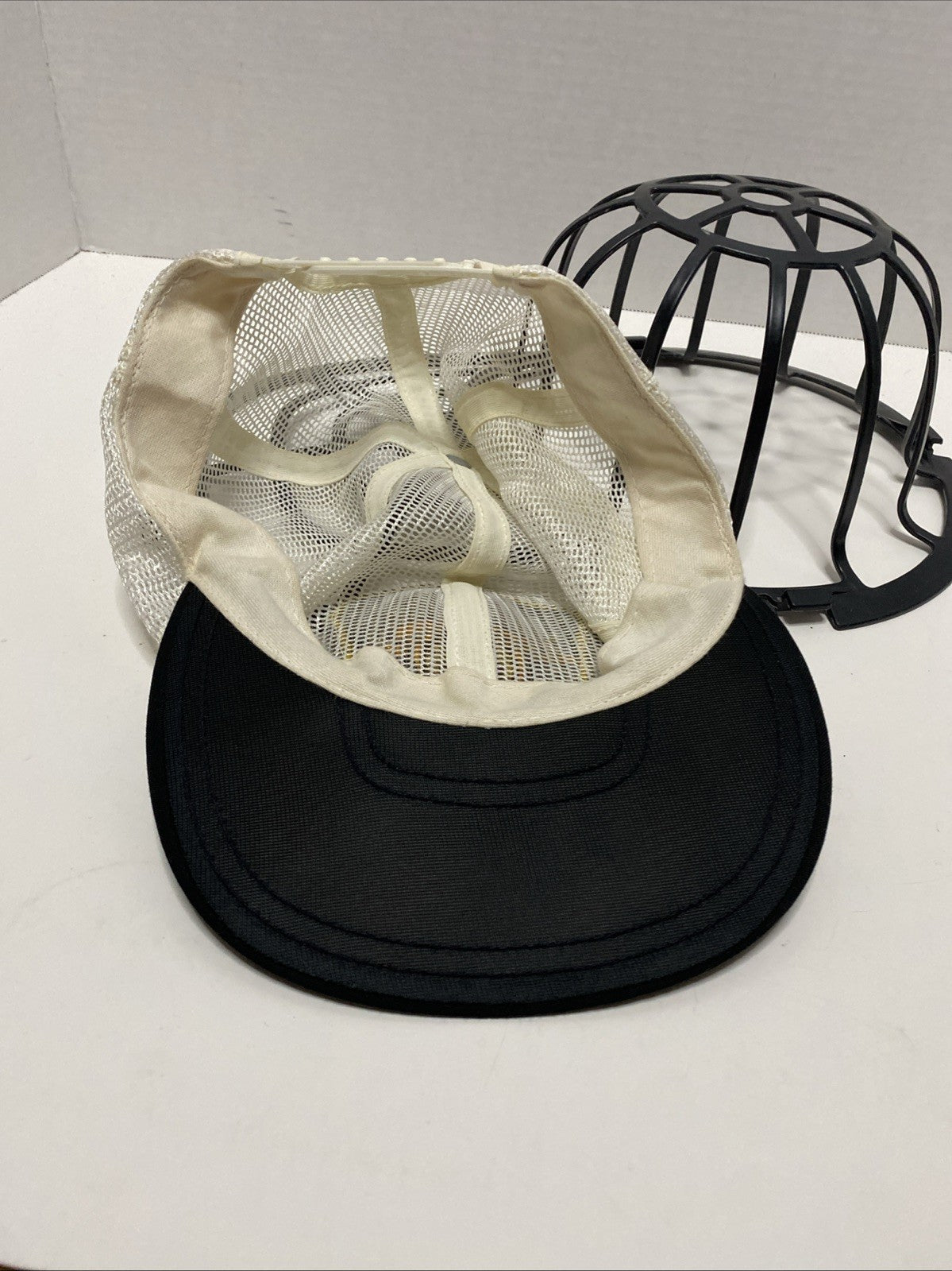 VTG Jack Daniels Hat Cap Snap Back Country Club Golf Whisky Trucker Men 19th Hol