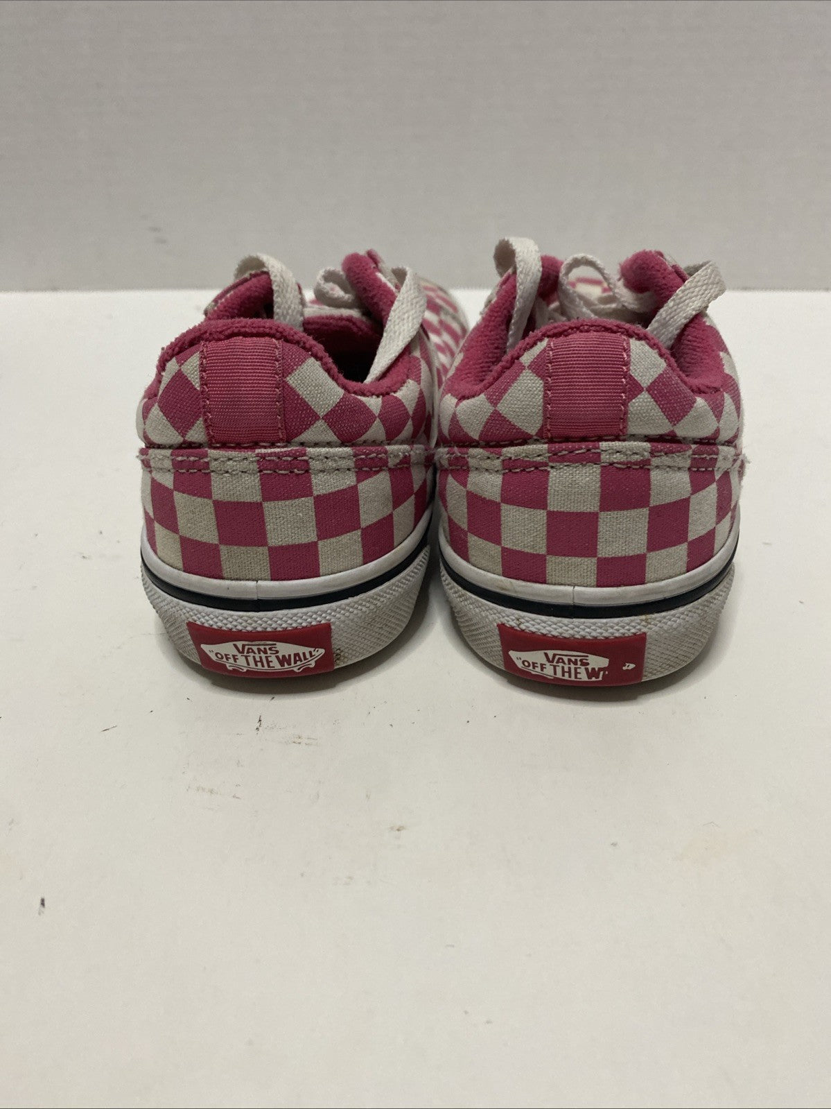 Vans Seldan Checkerboard Honeysuckle Fuchsia Girl's Skate Shoes Size Y1 Pink