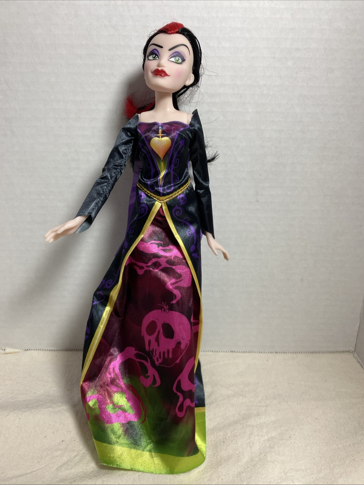 Disney Princess Villains Black and Brights Collection Snow White Evil Queen Doll