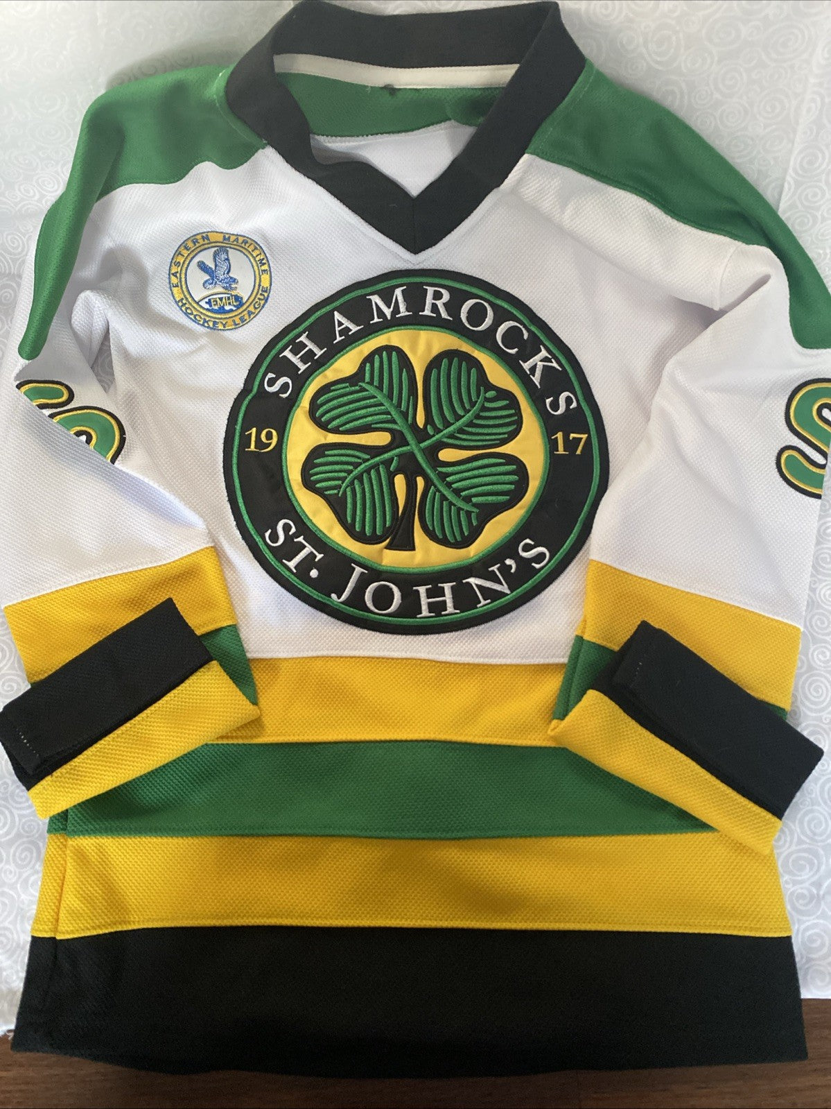 St. John's Shamrocks - Ross the Boss Rhea # 3 - Hockey Men's Jersey Sz Small -