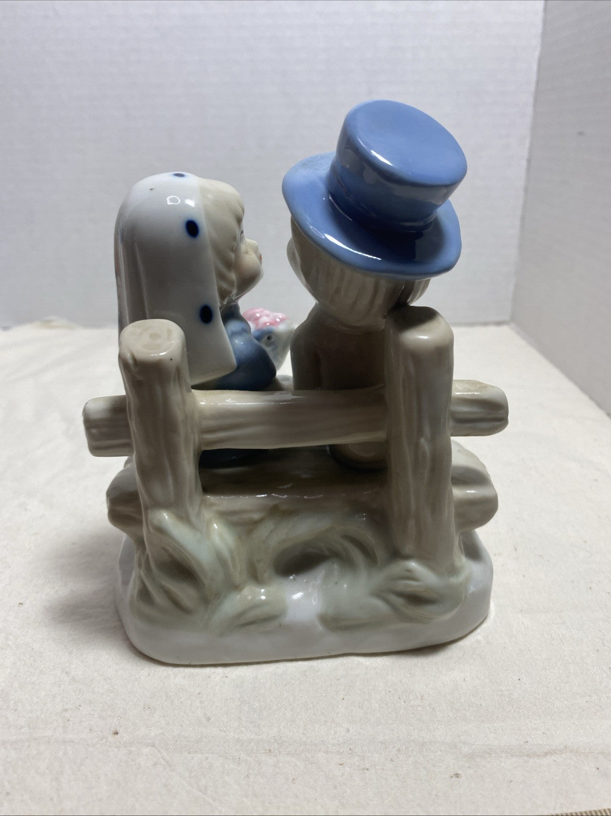 Vintage Bride And Groom Couple On Bench Porcelain Ready For Kiss