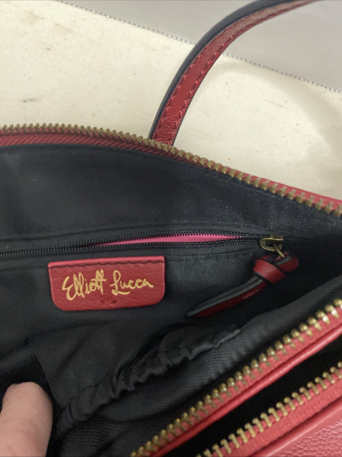 Elliott Lucca Red Leather Removable Strap Clutch/ Crossbody/ Shoulder Bag 7x11"