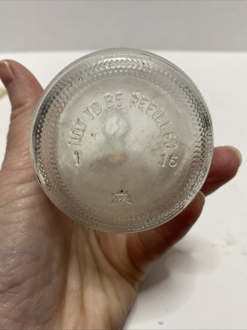 Vintage Diet Pepsi Soda Beverage 10 oz bottle 67' Clear Glass 