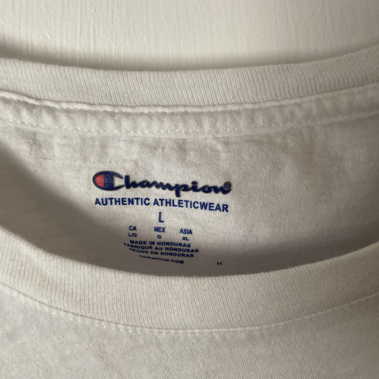 Champion White t-shirt size Large