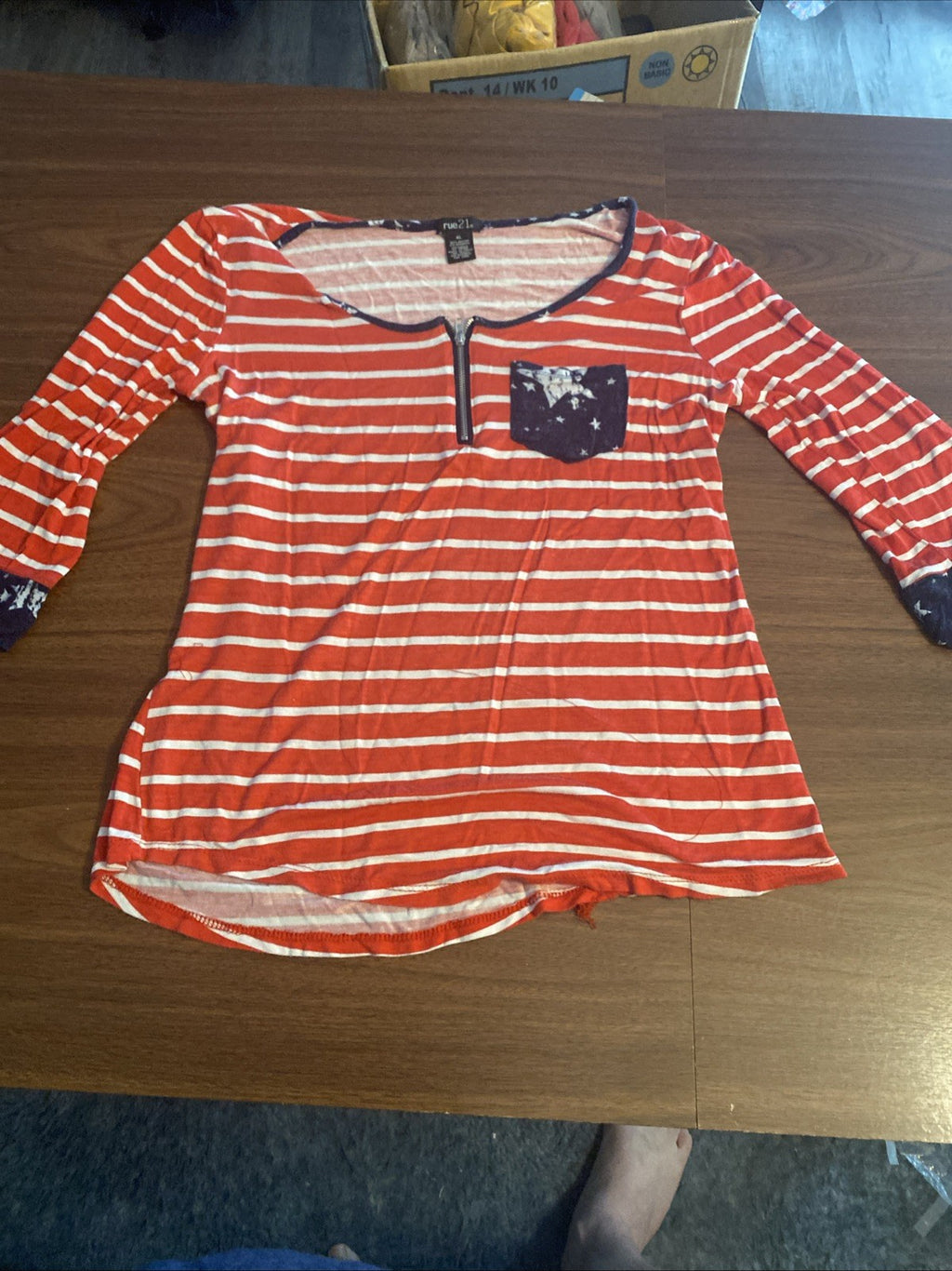 Rue21 Women's Size XL Red White Striped 3/4 Sleeve Zipper Pocket Tee