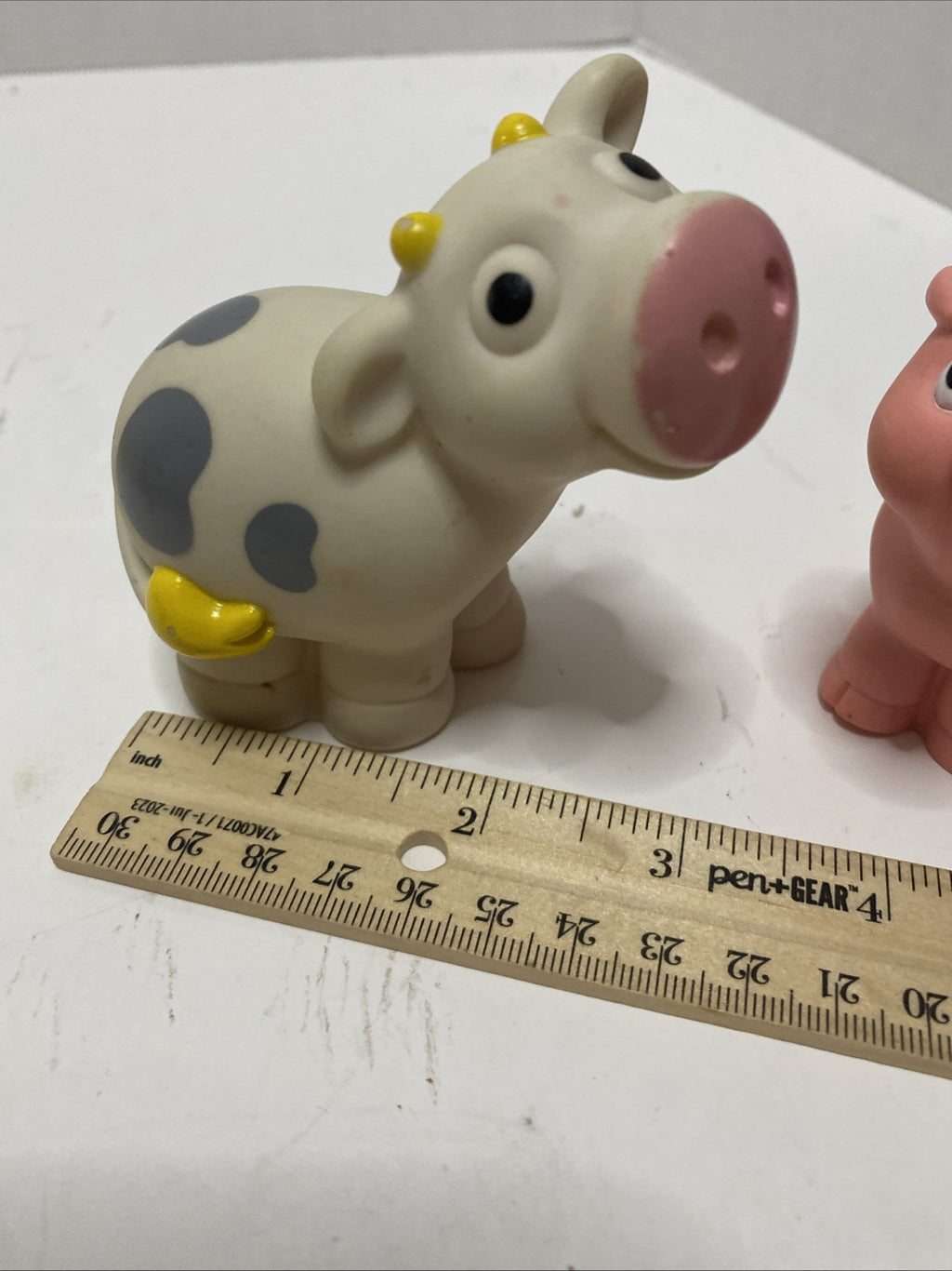 2Vintage Tonka  Soft Rubber Farm Animal  PIG   COW