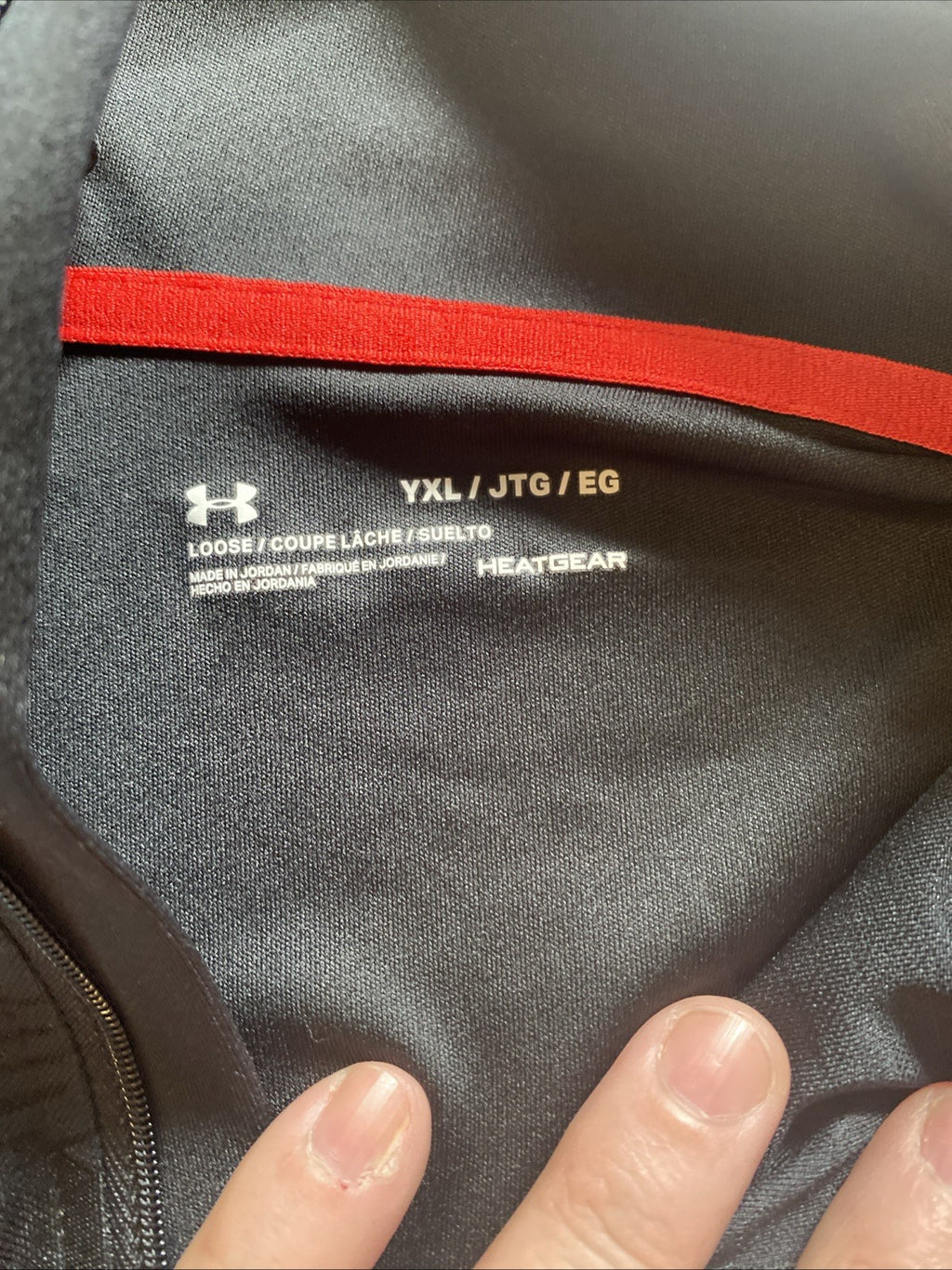 Under Armour youth extra-large quarter zip heat gear long sleeve black