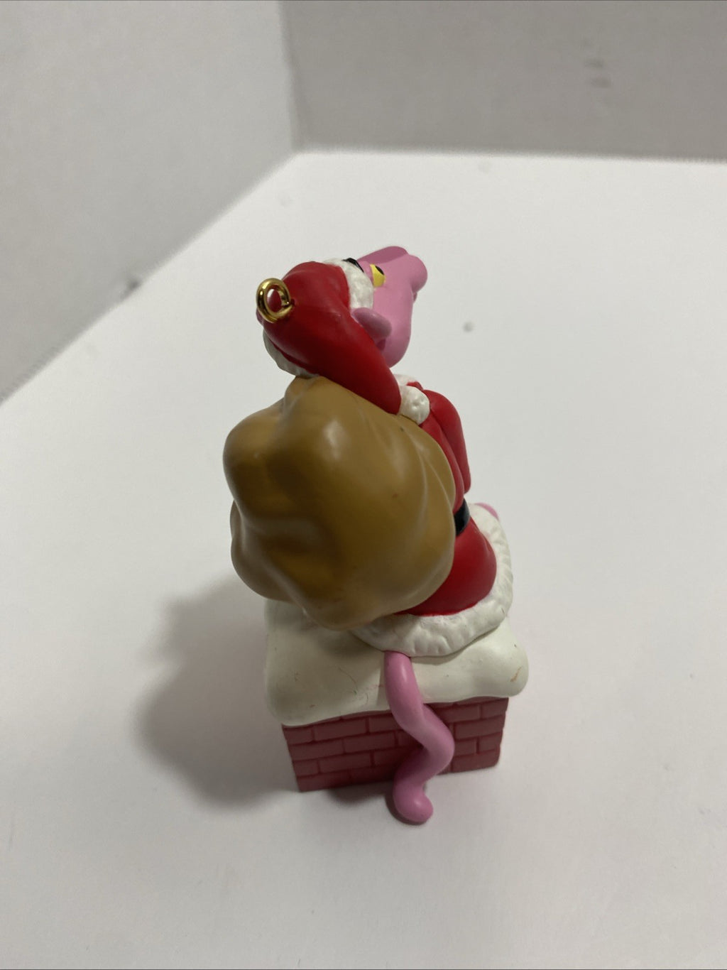 Hallmark Keepsake Ornament - The Pink Panther - 1993 - 