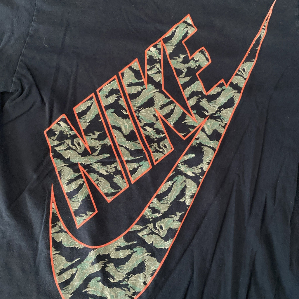 Nike Shirt Mens Med Black Camo Swoosh Spell Out Logo Graphic Tee free shipping