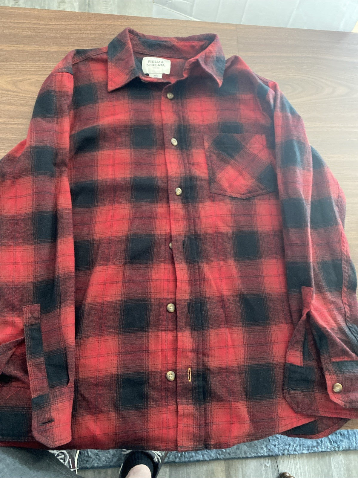 Field & Stream Button Up Flannel Shirt Mens Medium Plaid Red