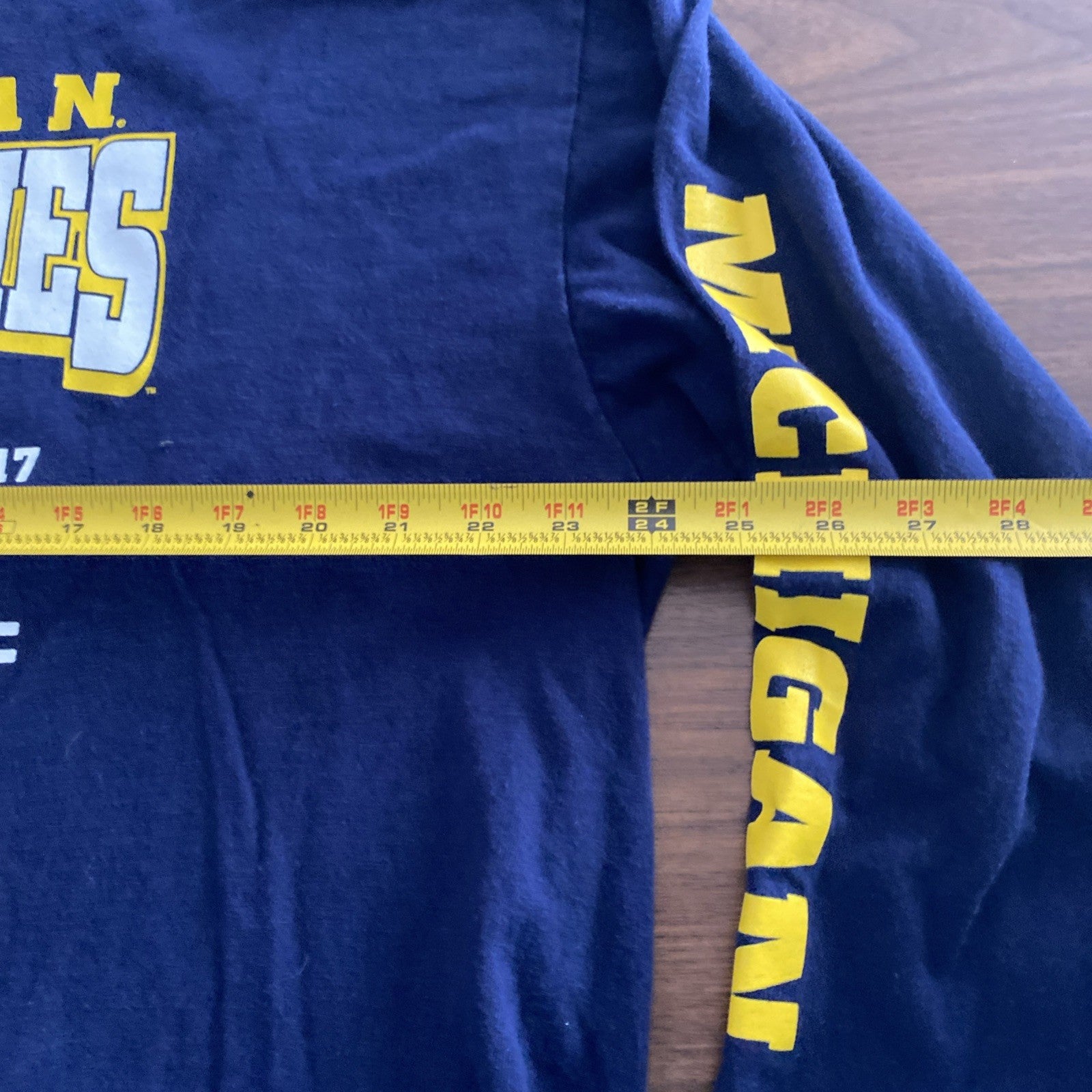 Men’s pro edge 2XL Michigan wolverine athletics long sleeve T-shirt blue
