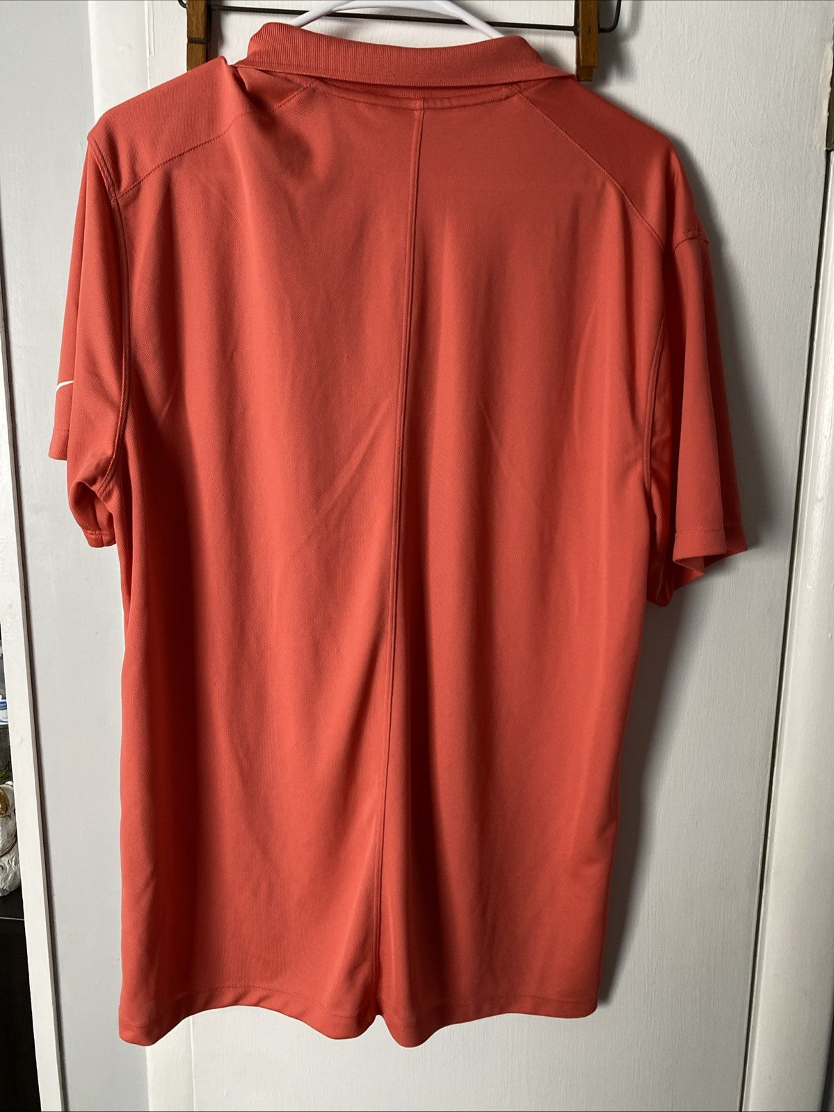 Nike Golf  Dri Fit  Coral Short Sleeve Men's size Medium