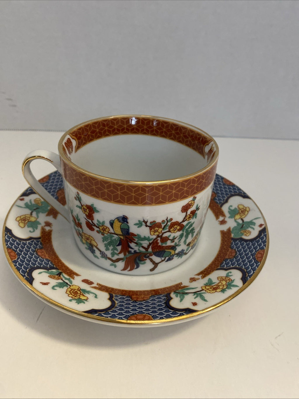 LiLing Imperial Garden flat cup & saucerflowers birds tree