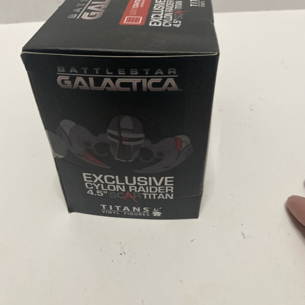 Loot Crate Battlestar Galactica Cylon Raider 4.5" Scar Titan Titans Vinyl Figure