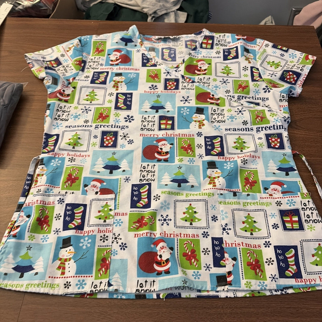 Cassandra O Women’s Size Medium Scrub Top Season Greetings Christmas Pattern