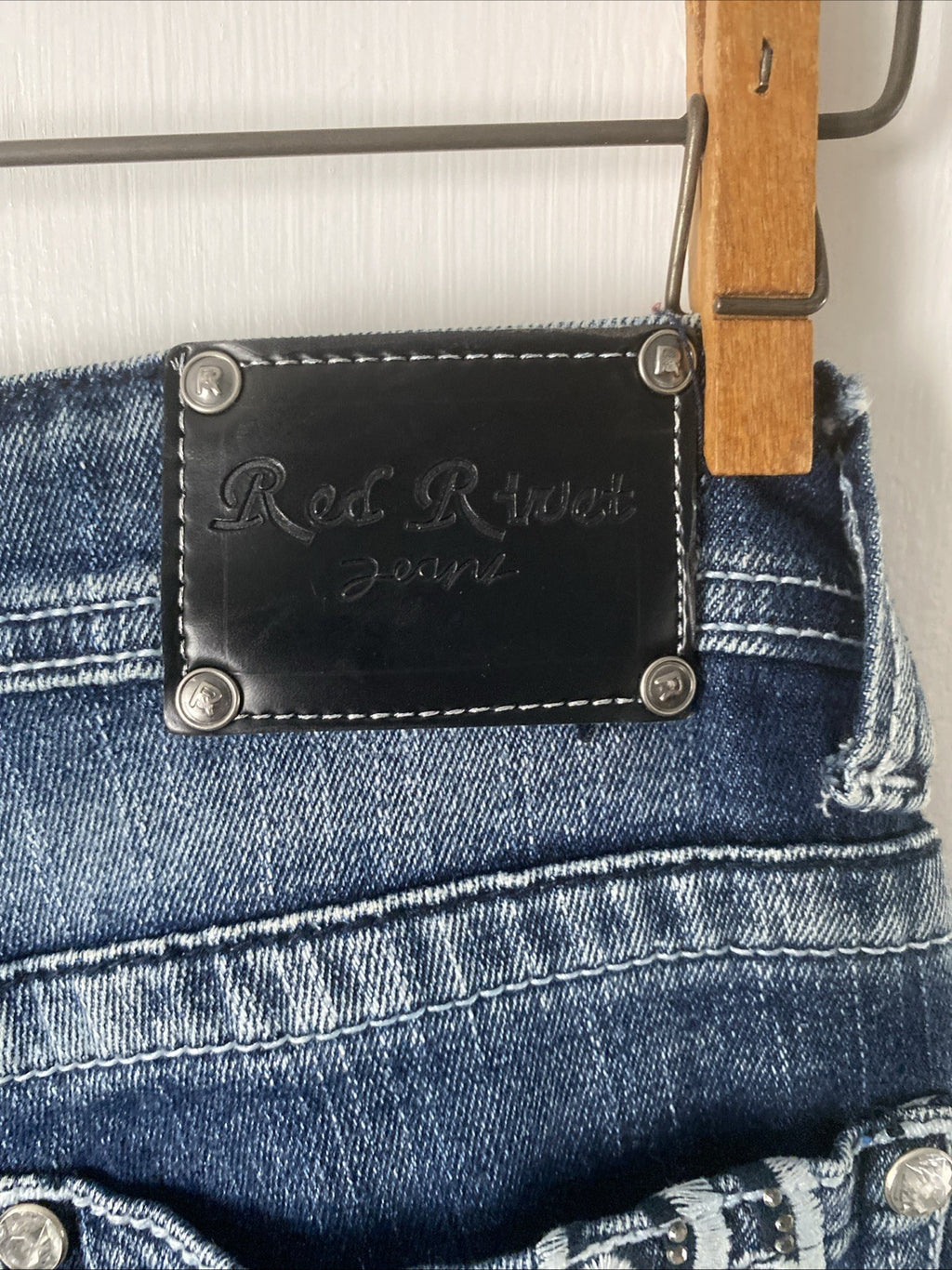 Red Rivet Womens Size 7 Blue Jeans Skinny Leg  Jeans