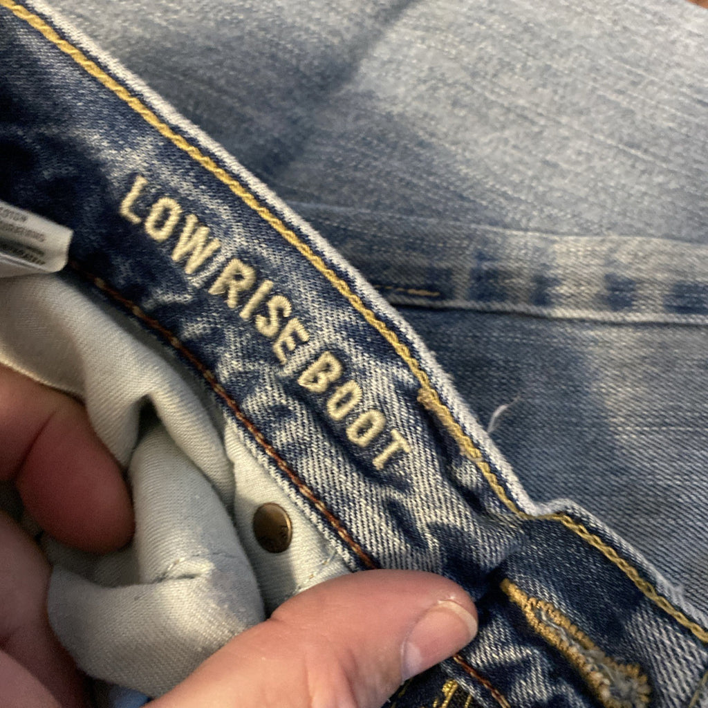 American Eagle jeans low rise boot 30x34