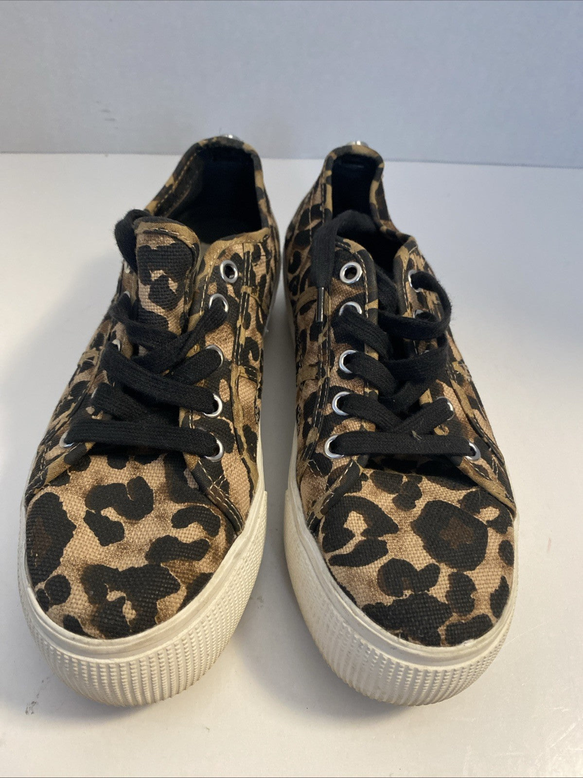 Steve Madden Emmi Leopard Print Platform Sneakers Size 7 Women's  Button Miss