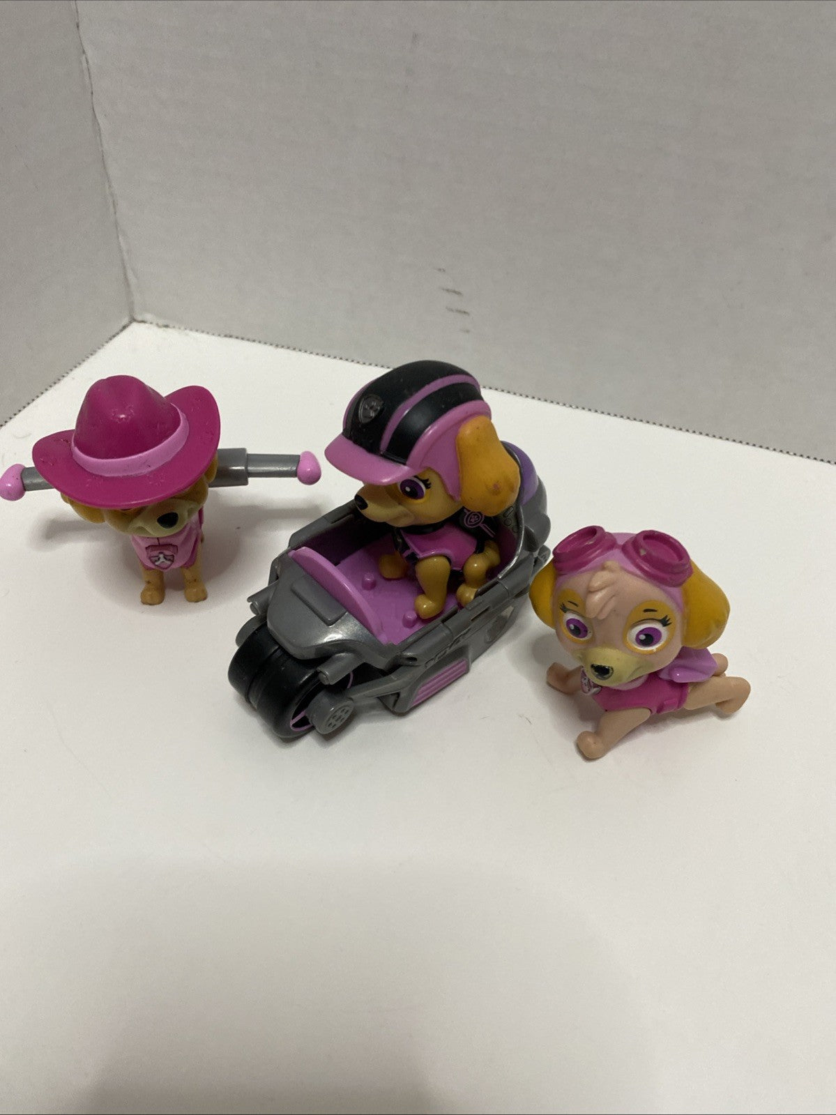 Paw Patrol Skye Action Figure Lot of 3 Mighty Pup Toys.