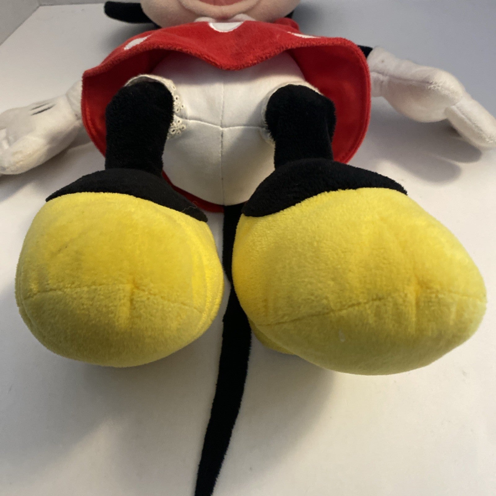MINNIE MOUSE RED POLKA DOT DRESS PLUSH 20 INCH DISNEY PARKS AUTHENTIC ORIGINAL