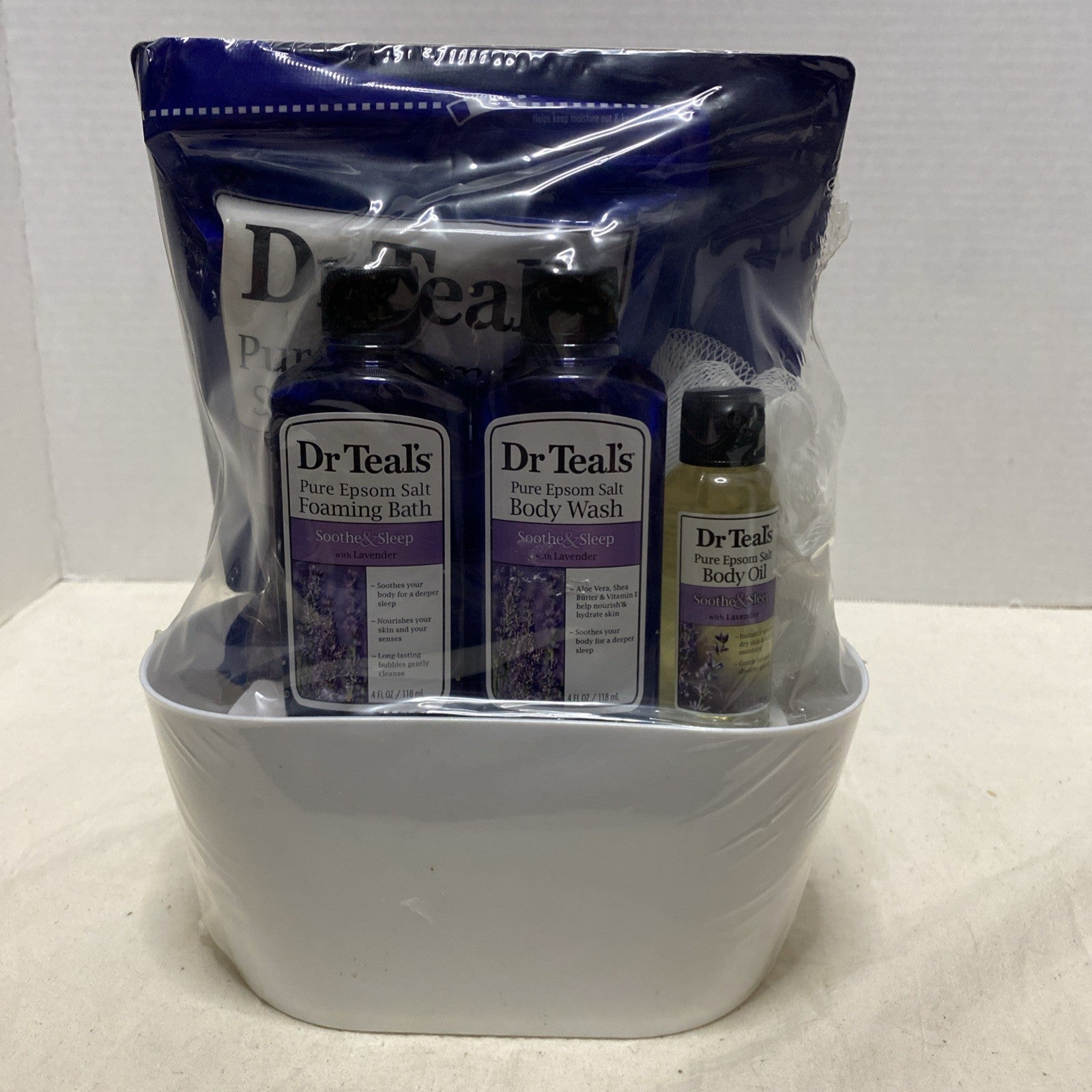 Dr Teal Lavendar Bath Set. Body Wash, Foam Bath,Body Oil & Epsom Salt