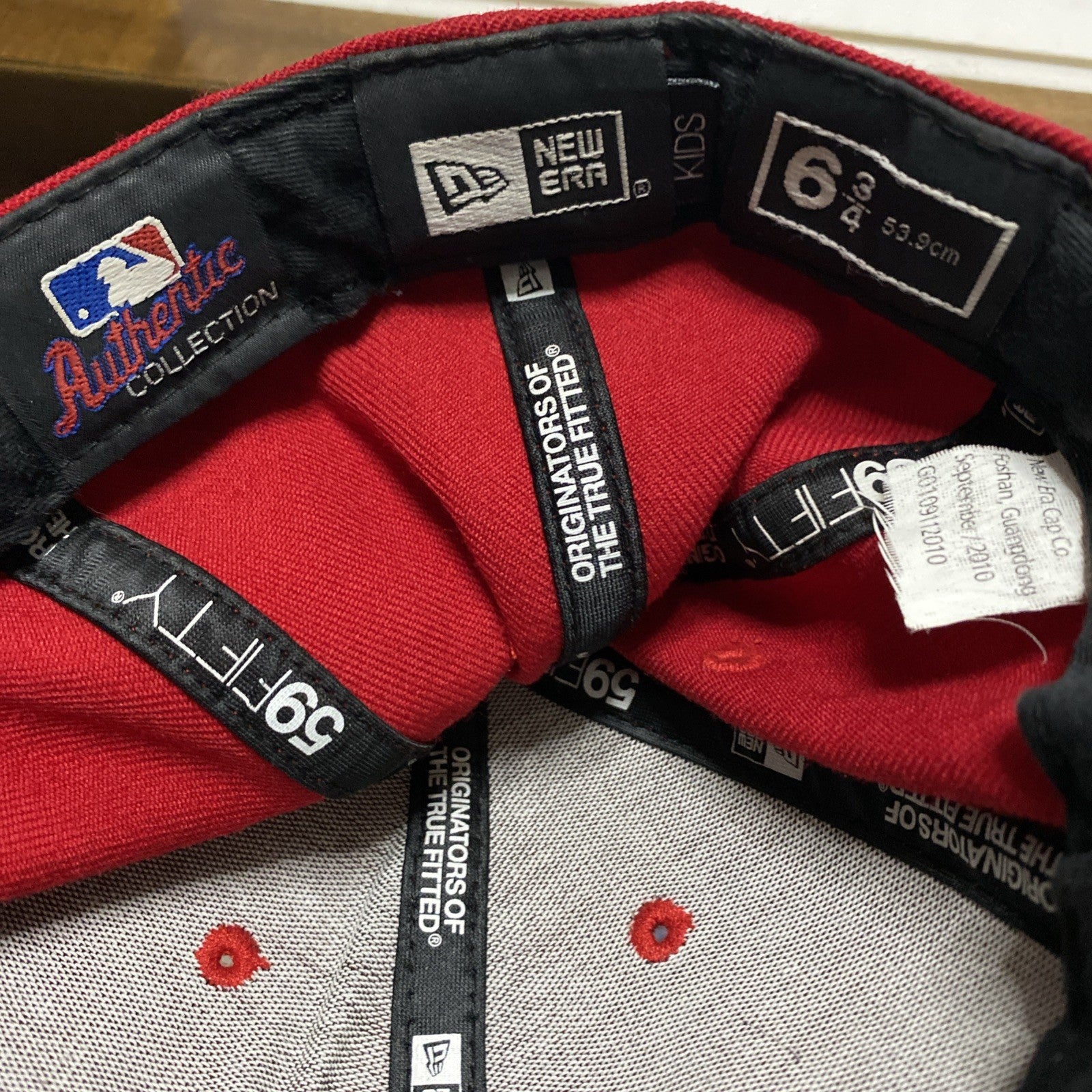 New Era Cincinnati Reds red & black 59fifty cool base 6 3/4 on field hat cap