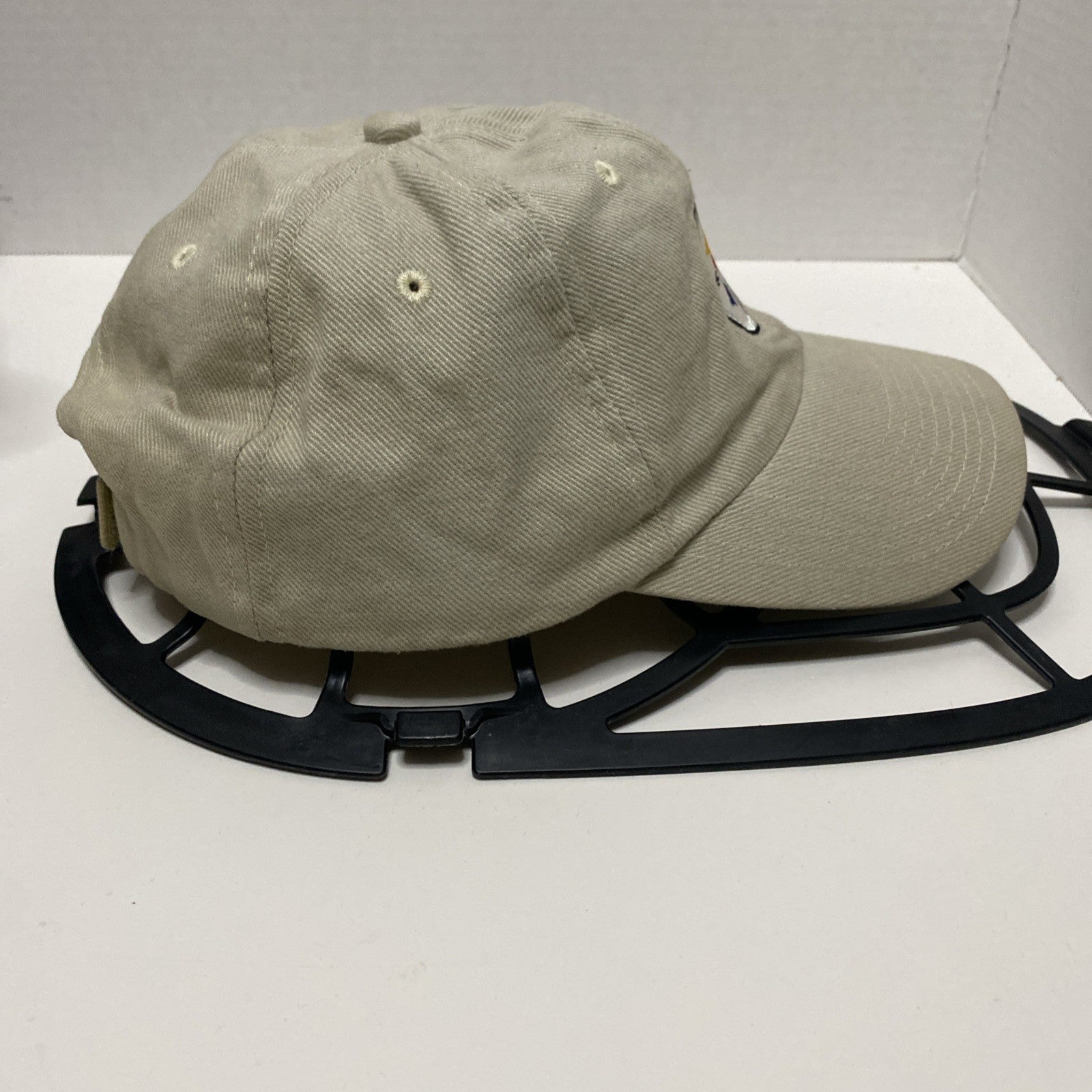 Pittsburgh Steelers Hat Cap Men’s Beige Strapback Embroidered NFL Football