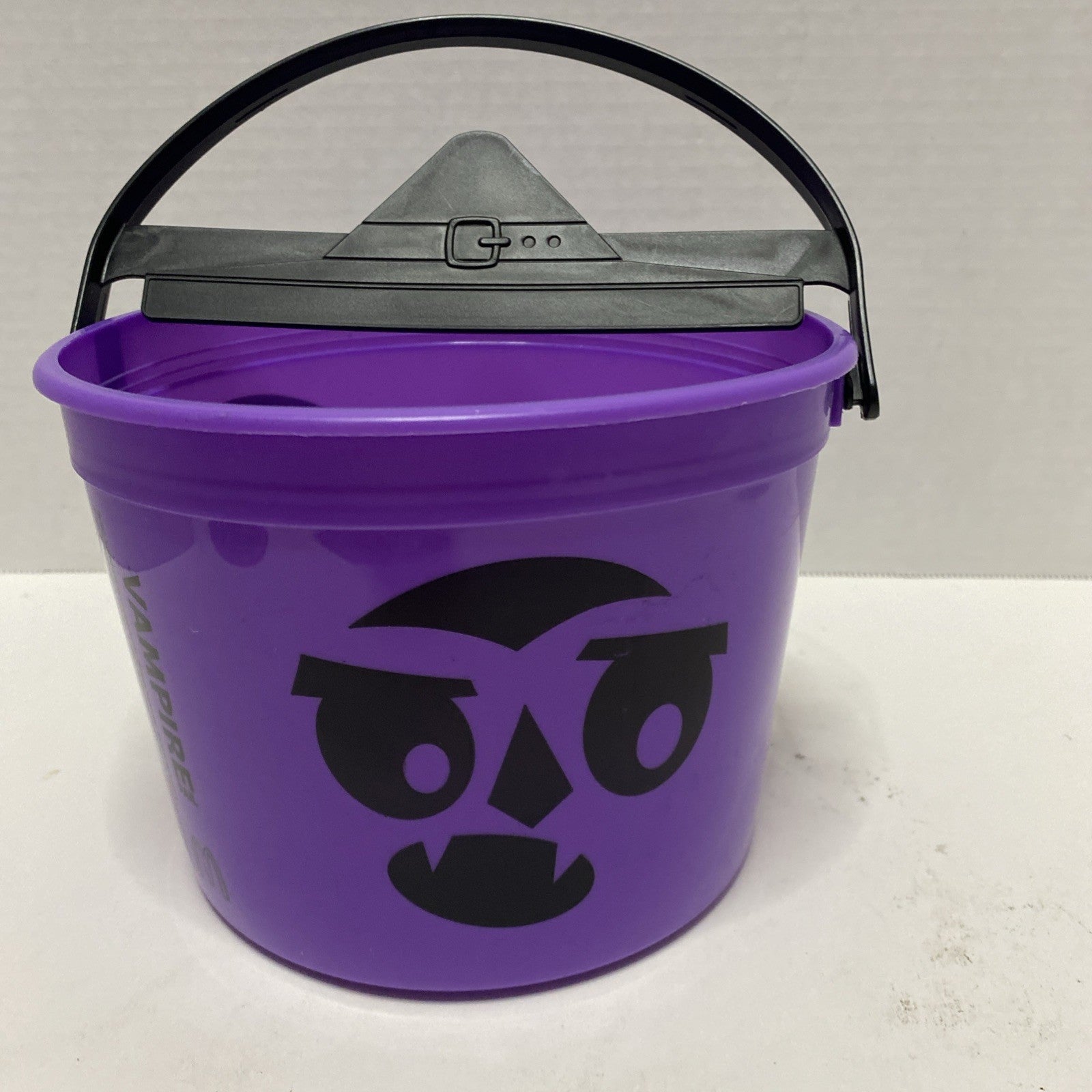 2023 MCDONALD'S VAMPIRE BOO BUCKET PAIL