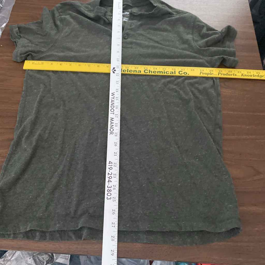 Sonoma Dark Green T Shirt Size Large Short Sleeve 3 Button