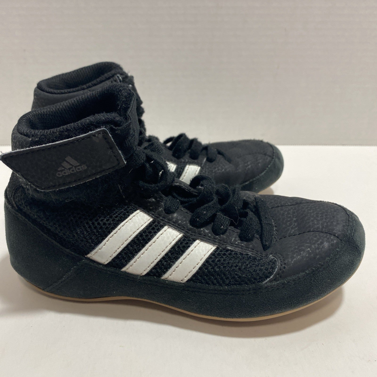 ADIDAS HVC 2 YOUTH BOYS SIZE-1.5 USED Black