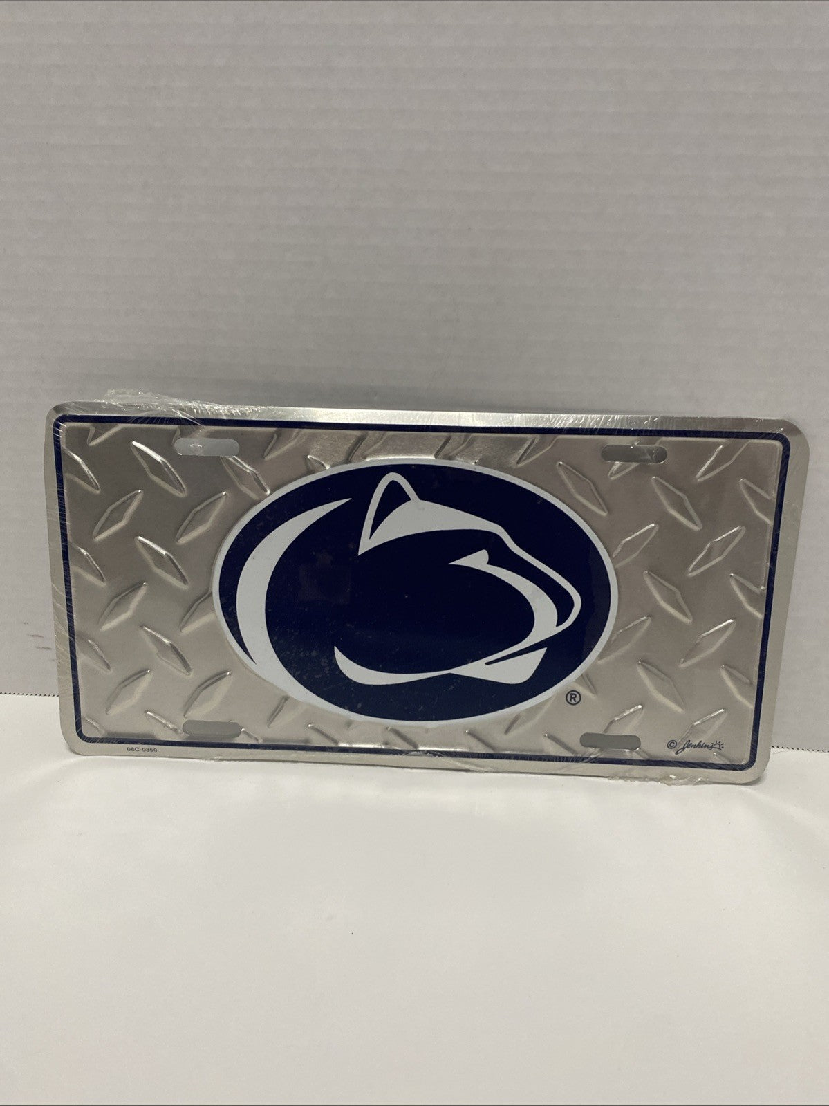 Licensed NCAA PSU PENN STATE NITTANY LIONS EMBOSSED METAL NOVELTY LICENSE PLATE 