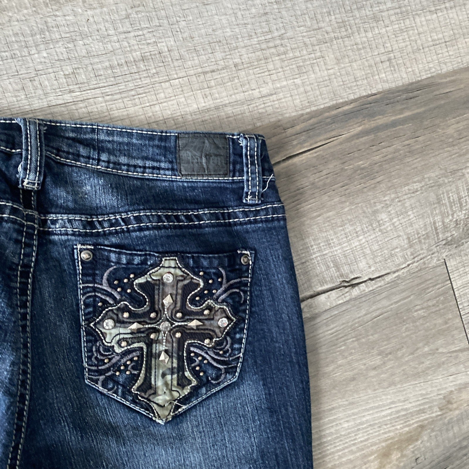 Love Nation Premium Denim Blue Jeans Embellished Pockets Women's 10