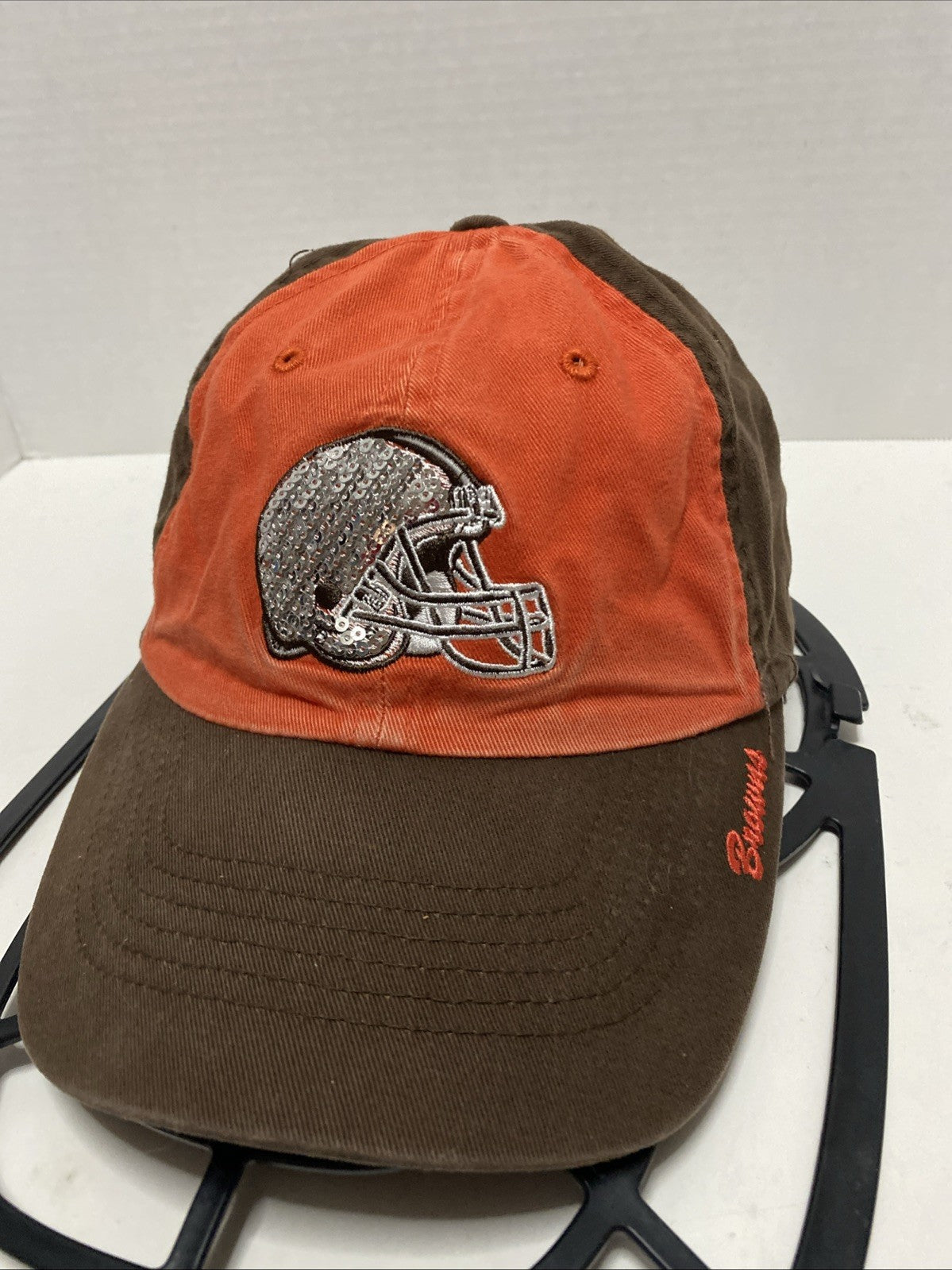 Cleveland Browns NFL Ladies Cap Sequins Helmet Logo NWOT