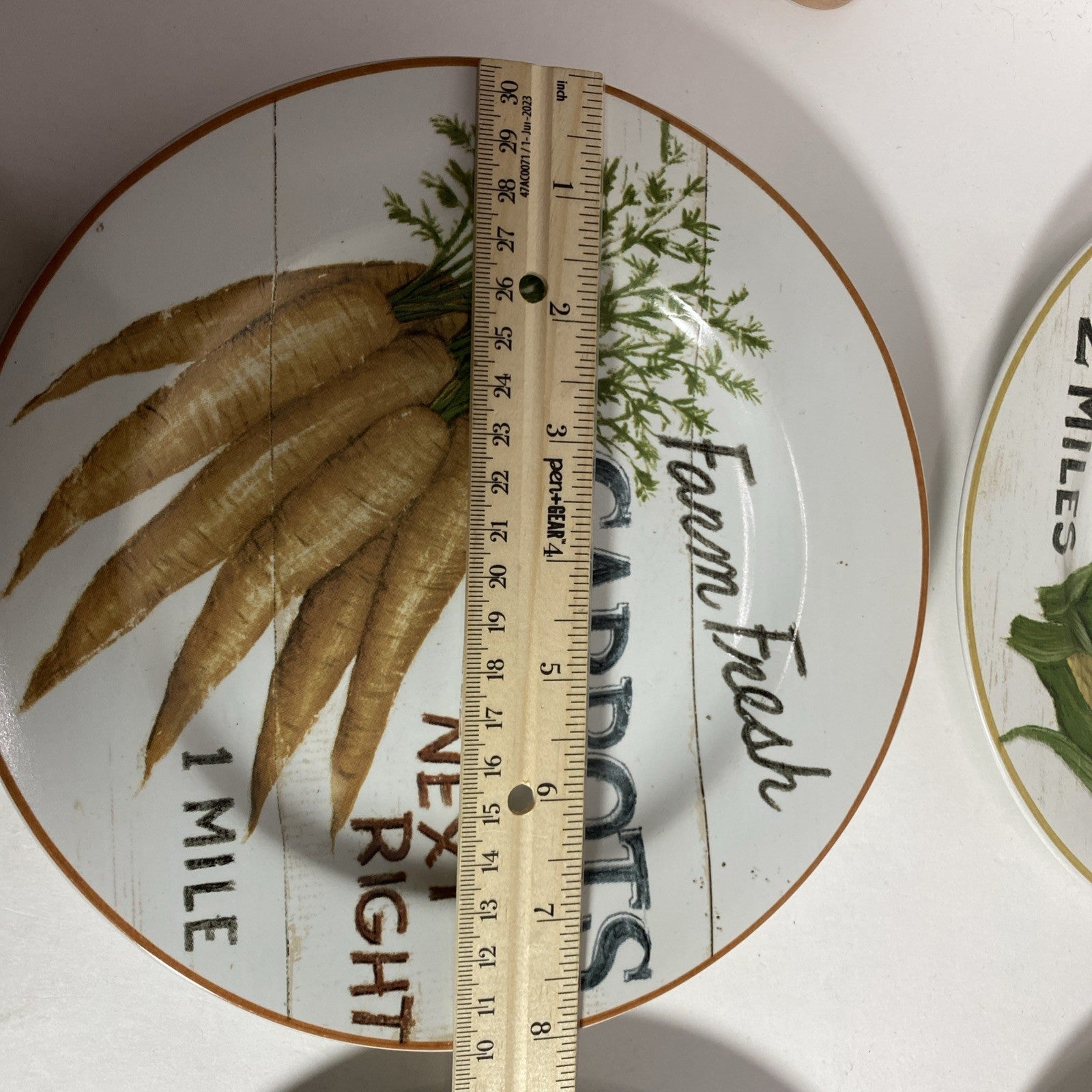 The Sakura Table Farmstand Vegetables Set of 4 Salad Plates Farmhouse 8.25"