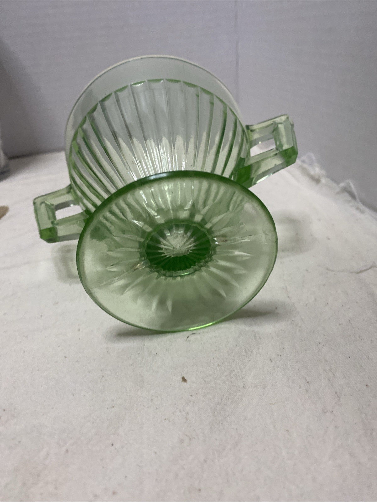 Sugar Bowl Depression Uranium Green Glass Vertical Ridge 4 in tall