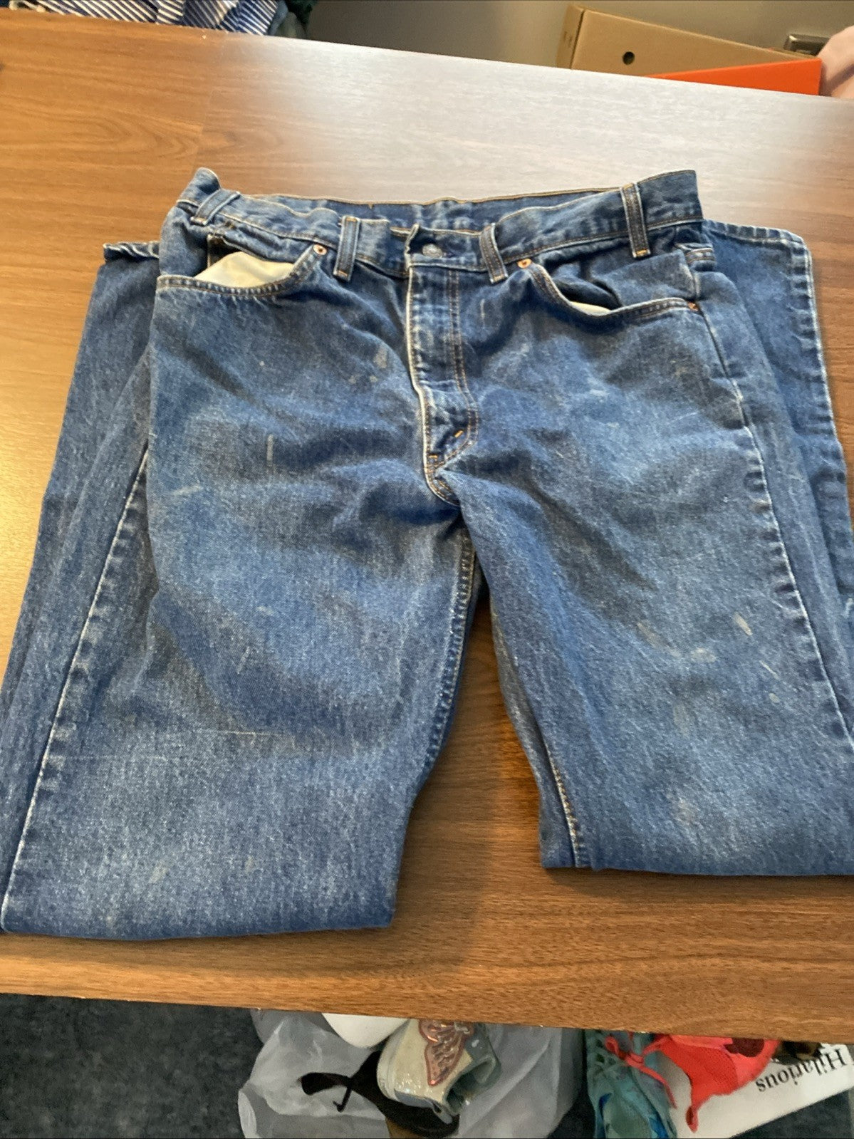 Levis 505 Jeans Men 34 X 32  Blue Straight Distressed Touches Of Paint