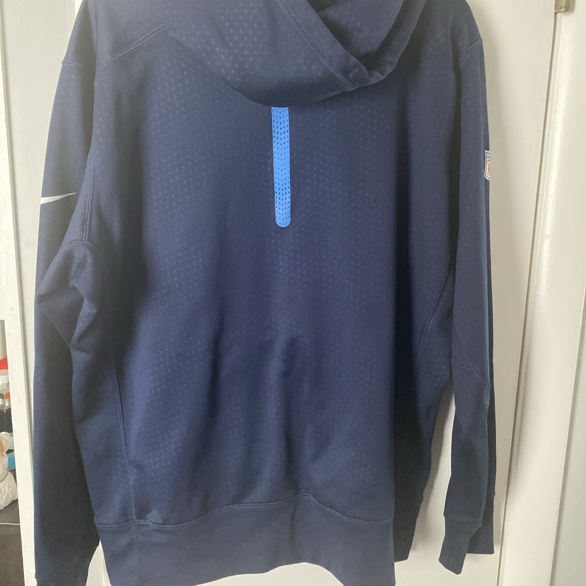 NFL San Diego Chargers on field apparel XL  thermal fit sweatshirt with Pocket
