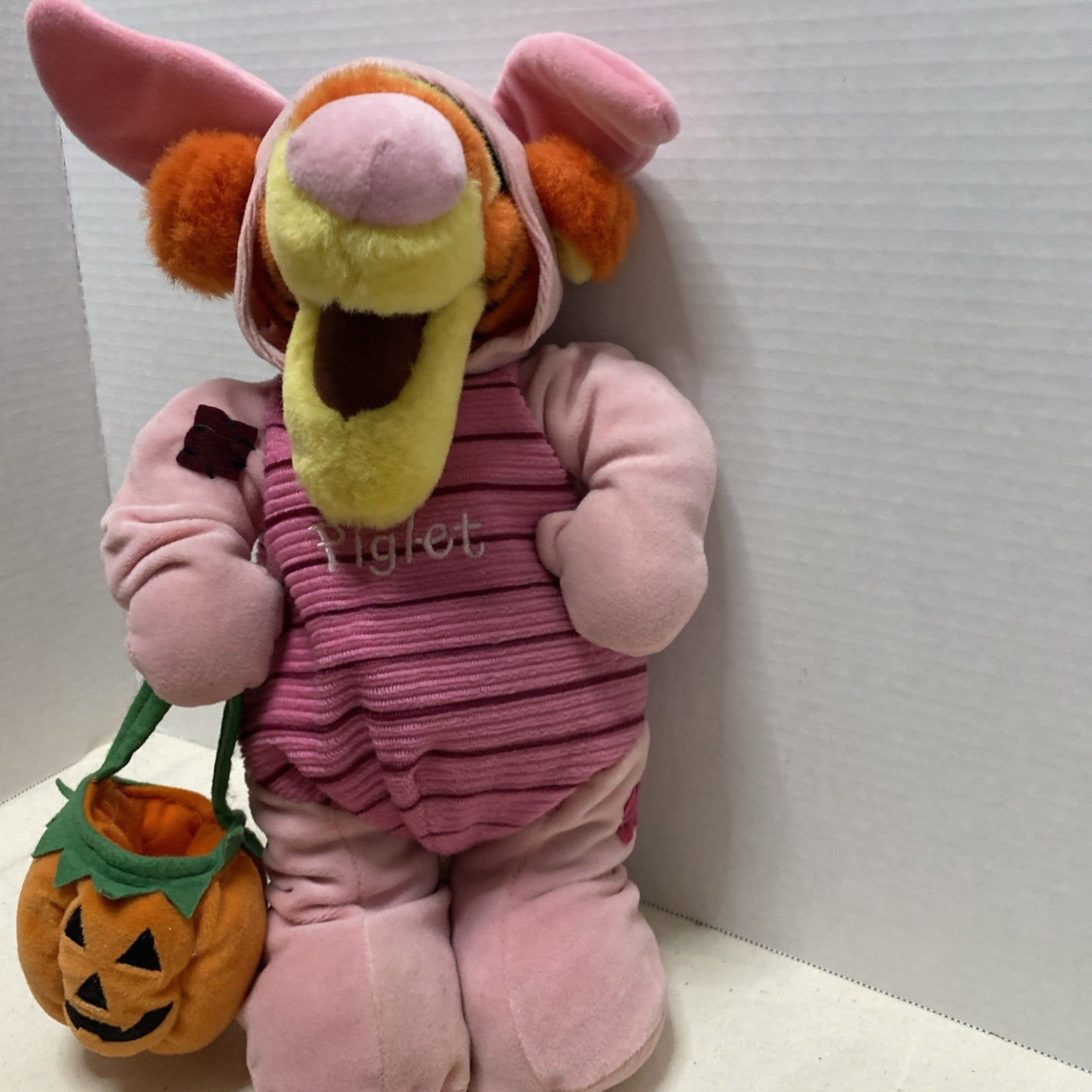Disney Store Plush Tigger Piglet Costume Pumpkin - Vintage