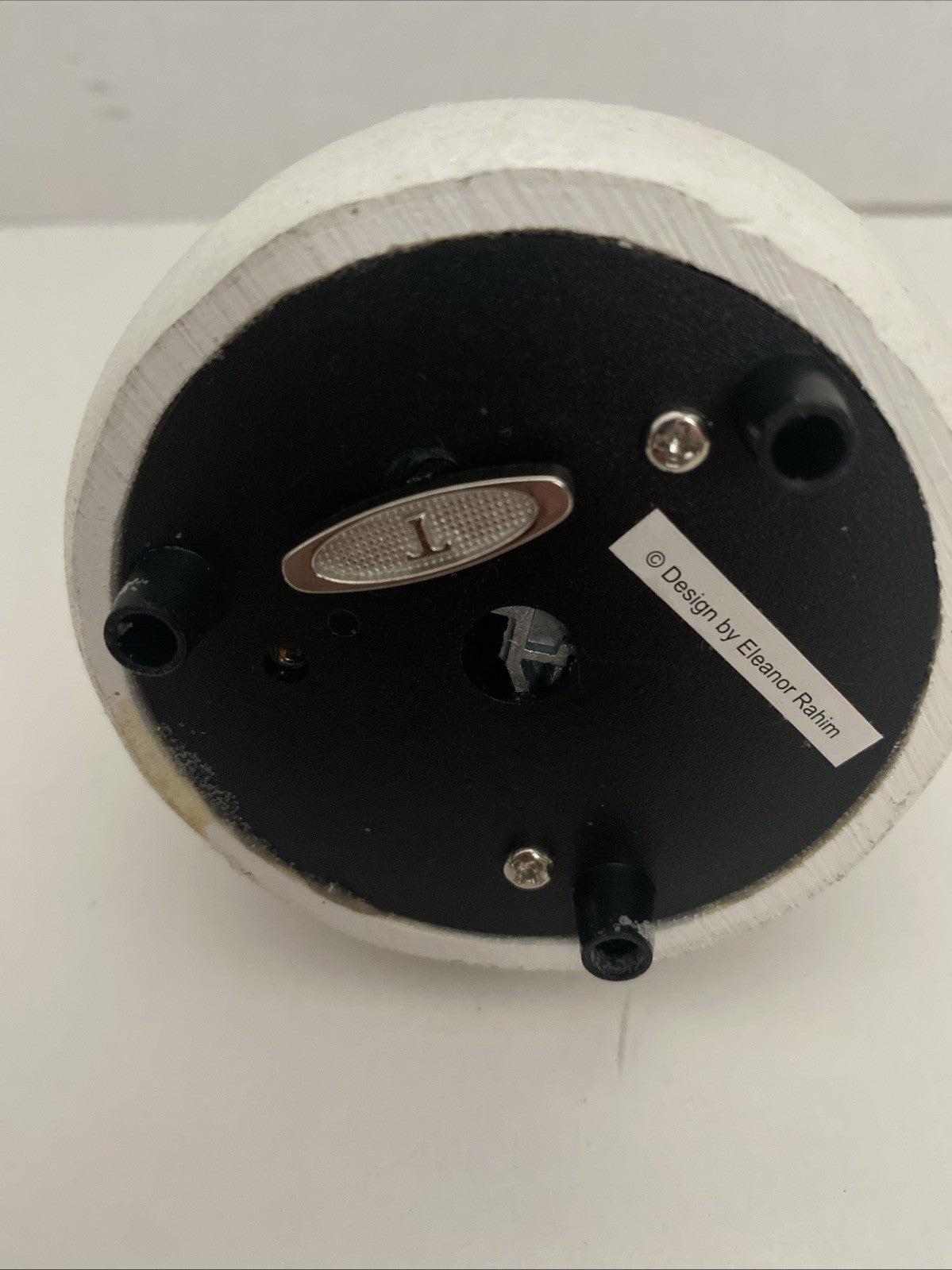 Snowman music box designed by Eleanor Rahim Play Frosty The Snowman