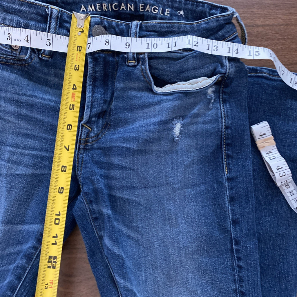 American Eagle next level flex 28X 30 women’s jeans Distressed