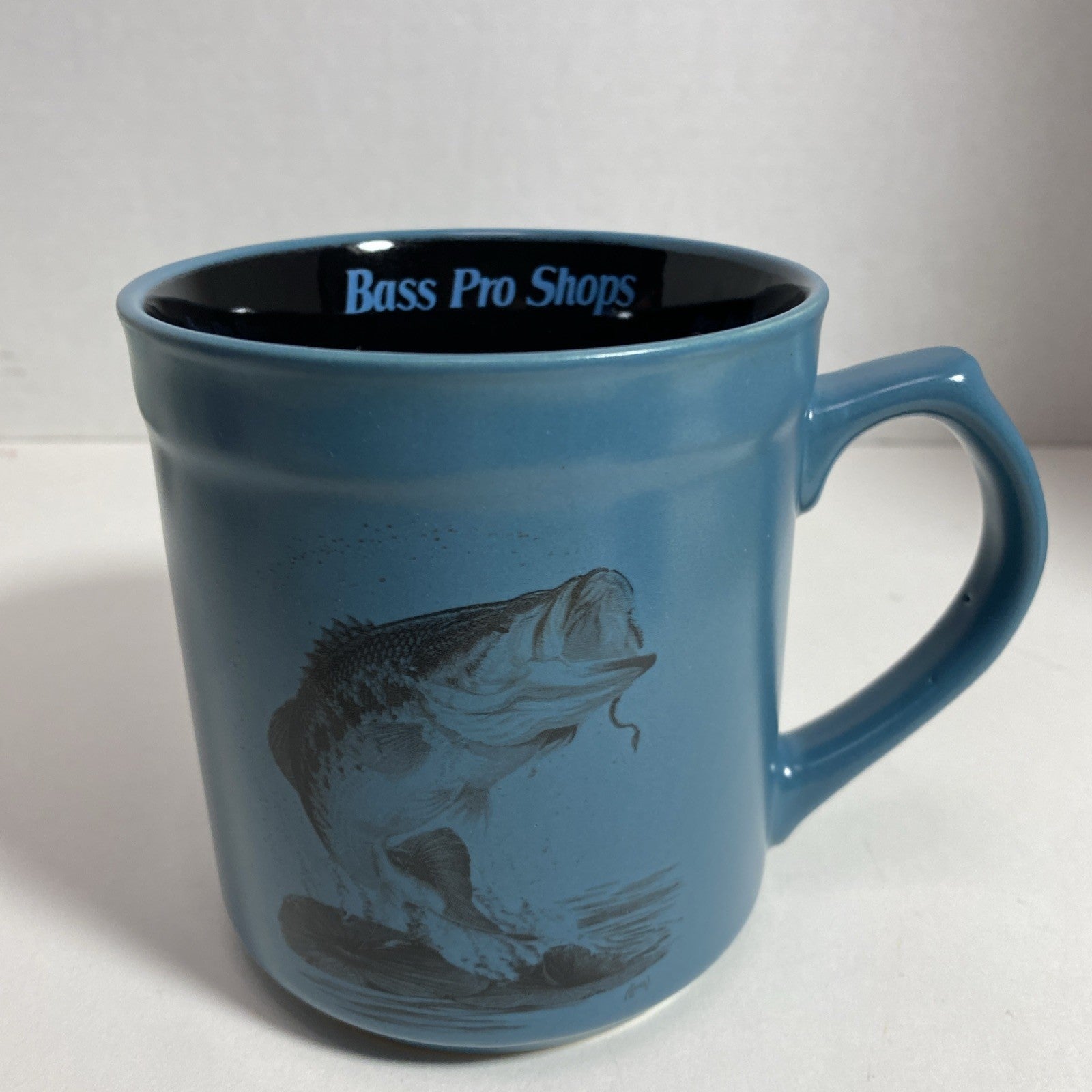 Bass Pro Shops Blue Ceramic Coffee Mug with Jumping Fish Artwork 16oz