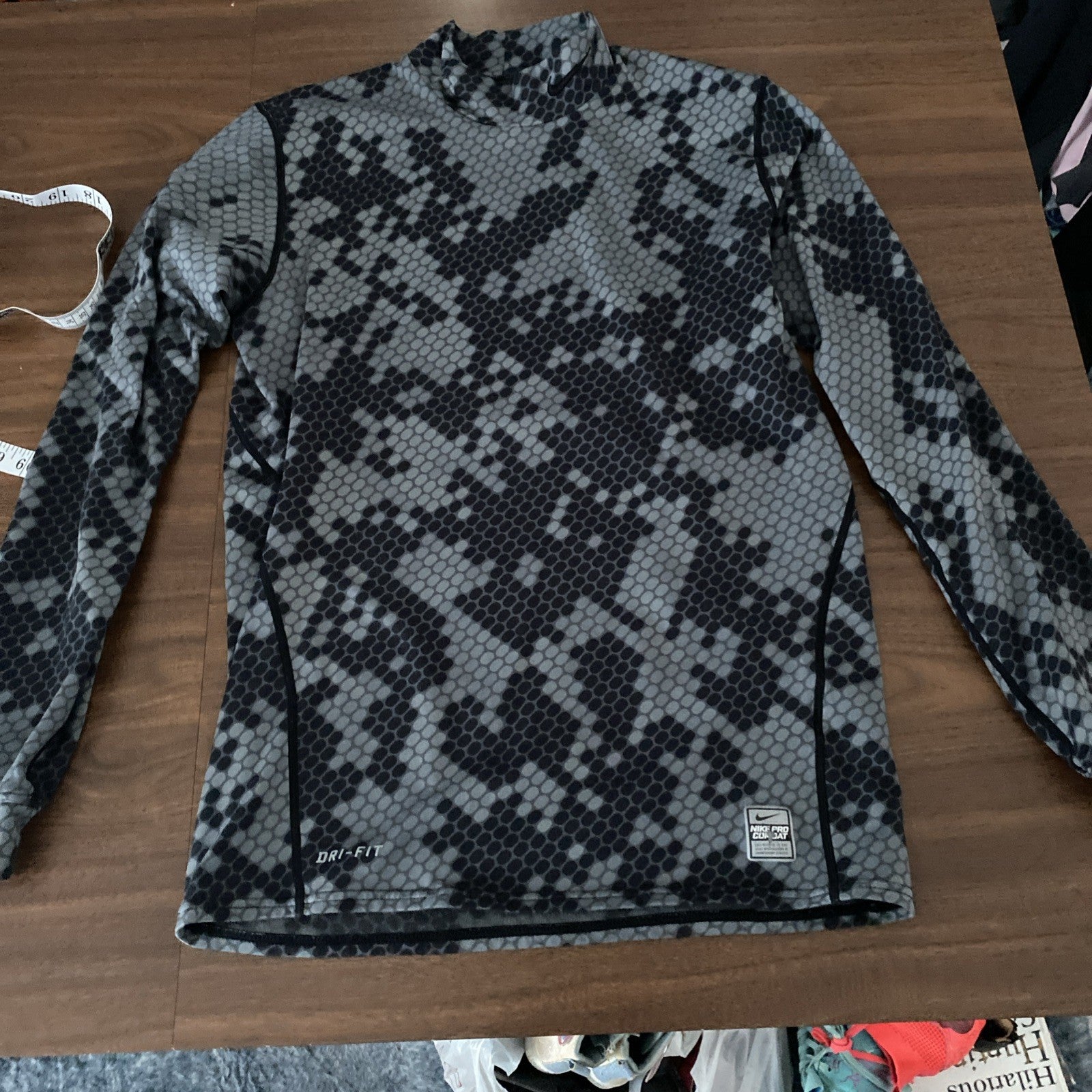 Nike Pro Combat Shirt Men Med Hyper Warm Dri Fit Fitted Long Sleeve Gray Black