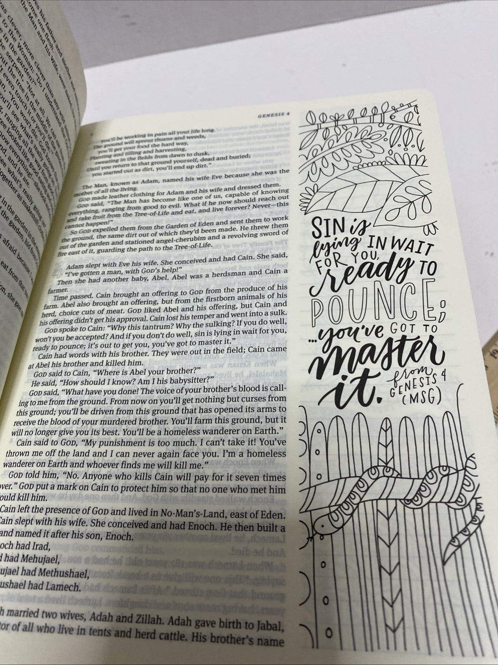 The Message Canvas Bible (Canvas-Look, Gold Leaf): Coloring and Journaling the,