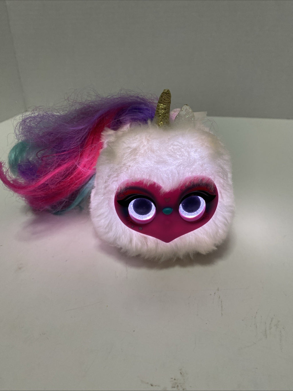 2019 Pomsies Lumies Pixie Pop Rainbow Charged Interactive Toy Pet