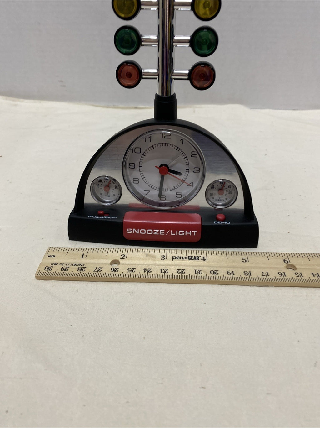 Drag Racing Christmas Tree Lighted Thermometer Sound Tabletop Alarm Clock, Works