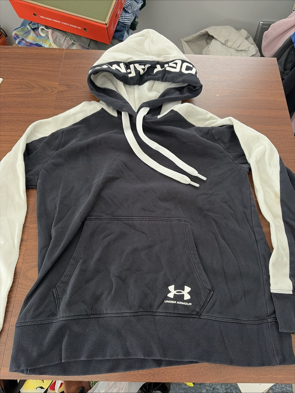 Under Armour Women Black Pullover Hoodie S