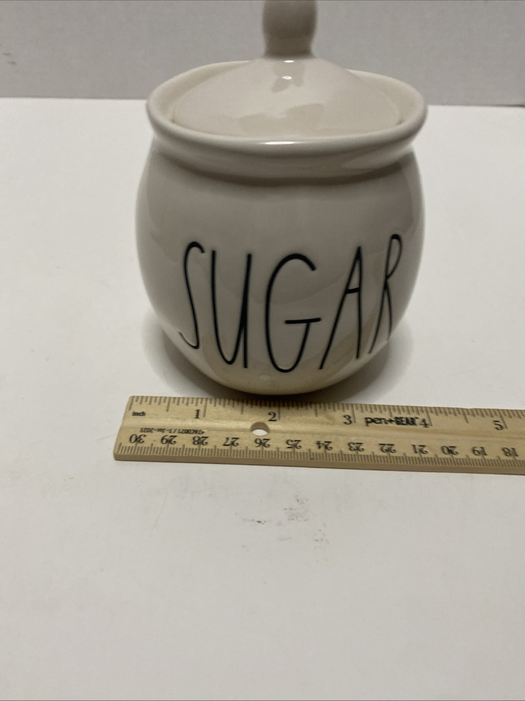 Rae Dunn Sugar Bowl "Sugar" with lid Approx. 4" tall warm white