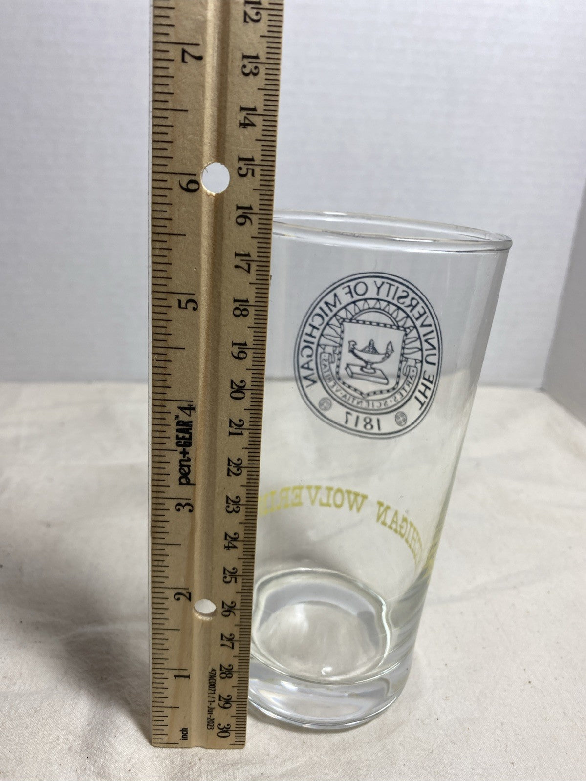 Michigan Wolverines Vintage 1960’s Big 10 Drinking Glass Tumbler Marathon Oil