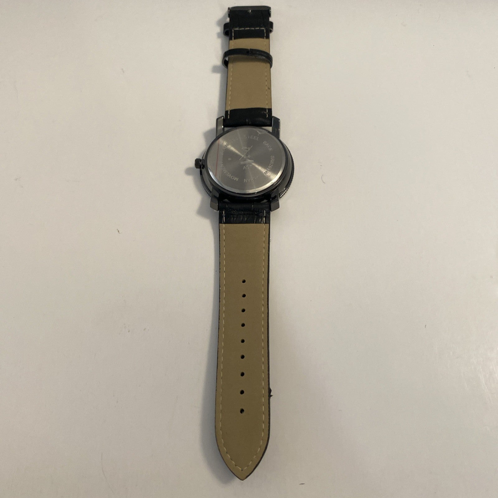 AVON Men's Casual Watch" (Quartz movement / Strap Band) BLACK  New Battery