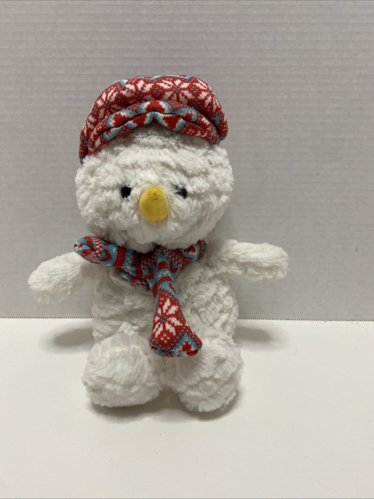 Dan Dee Snowman Stuffed Animal tags Winter Holiday Christmas Dandee red hat 